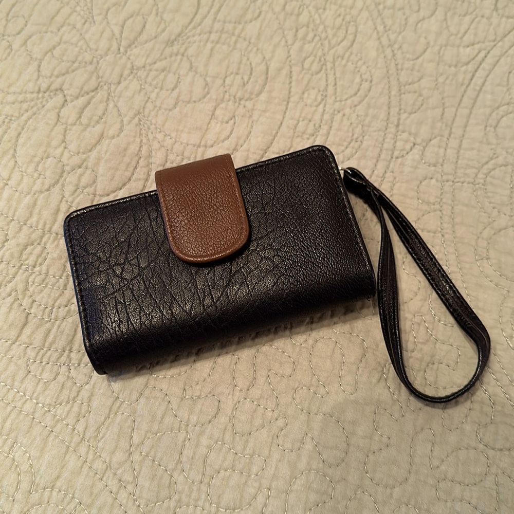 Women’s wallet Wristlet